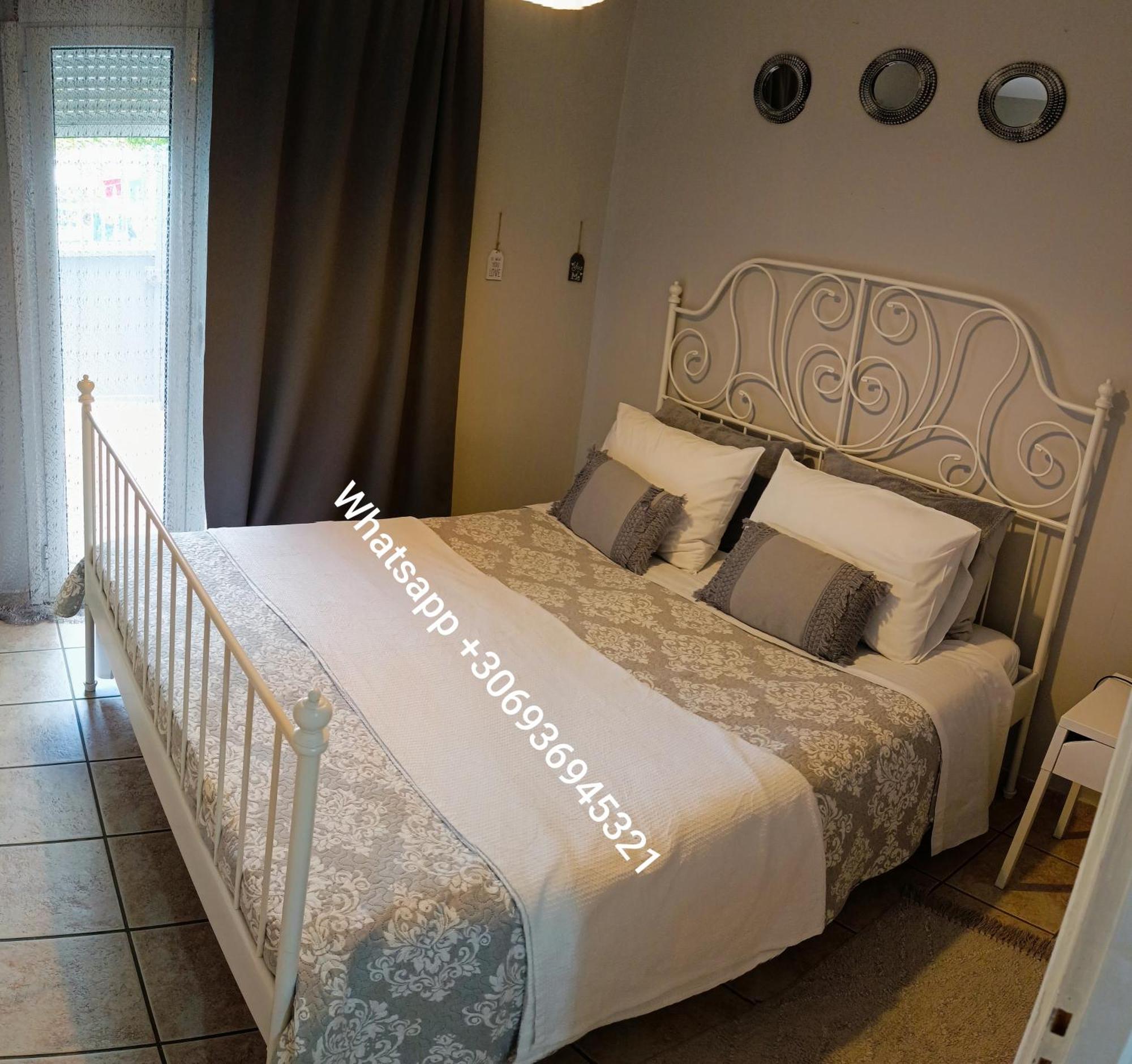 Ferienwohnung Georgias House 7 Min From Athens Airport Artemida  Exterior foto
